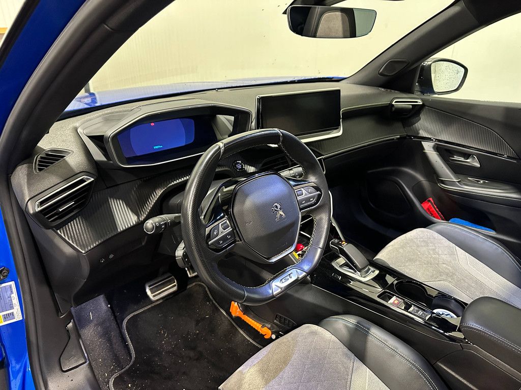 Peugeot e-2008 EV GT Electric 136 hp 2021 (Margin)