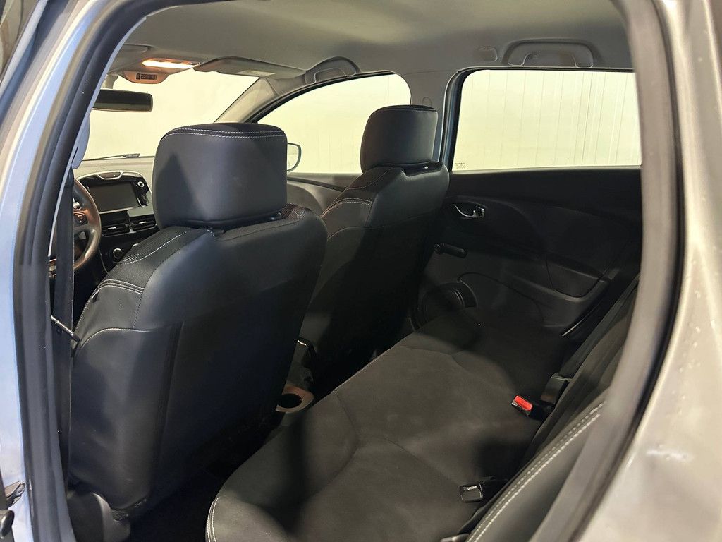 Renault Clio Estate 0.9 TCe Expression Benzine 90pk 2013 (Marge)