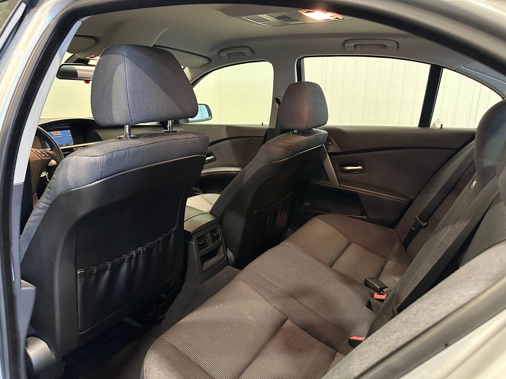 BMW 5-Series 520i Executive Petrol 170HP 2004 (Margin)