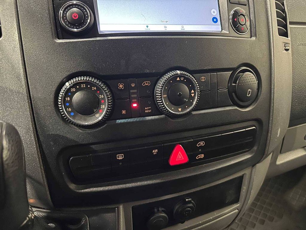 Mercedes-Benz Sprinter Diesel 150hp 2007 Van (Margin)