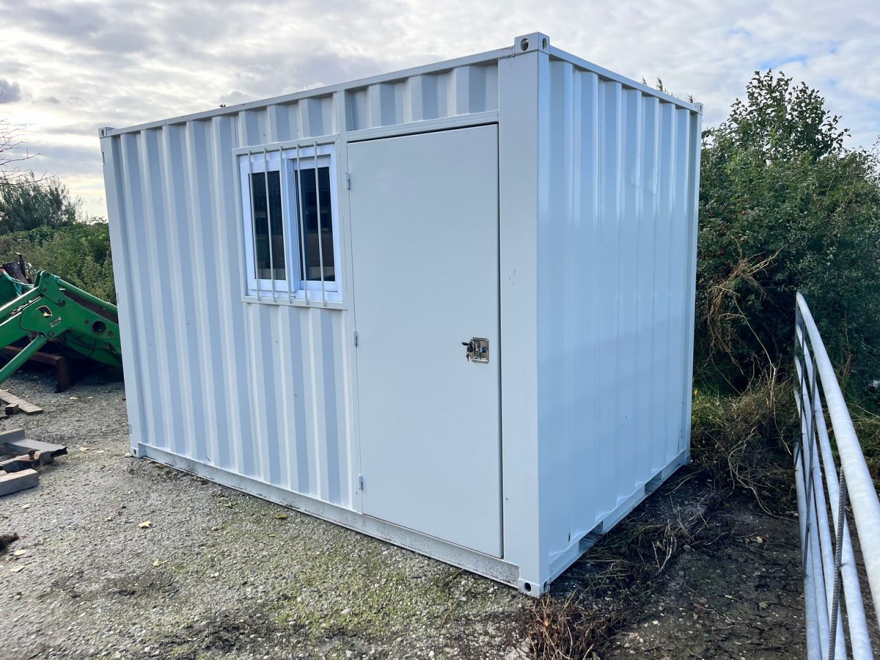 Opslagcontainer 12 ft /mobiel kantoor / werkplaats (NIEUW!)