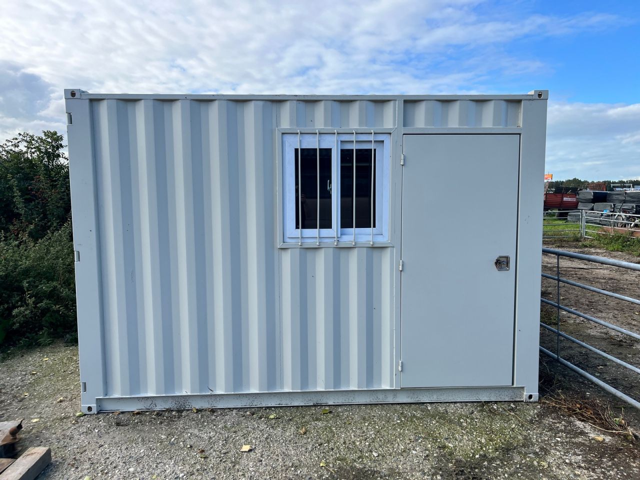 Opslagcontainer 12 ft /mobiel kantoor / werkplaats (NIEUW!)