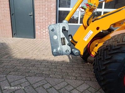 Koppelstuk / verloop Knikmops 180/250 naar Knikmops 100/130