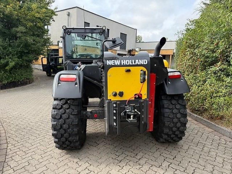 New Holland TH 7.42 ELITE