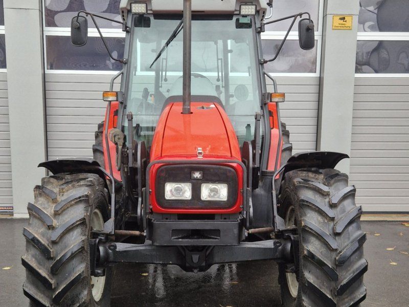 Massey Ferguson 4245