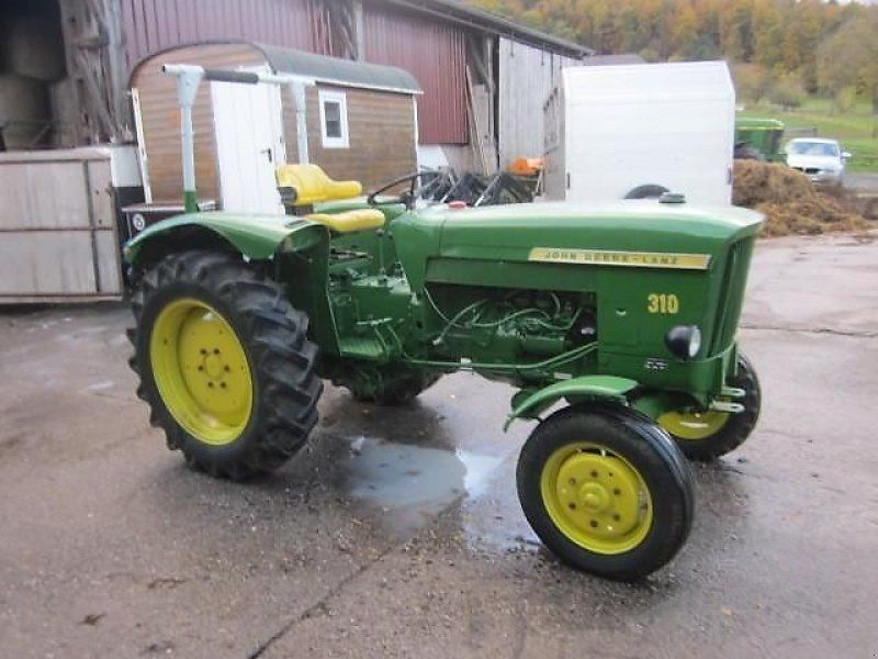 John Deere 310
