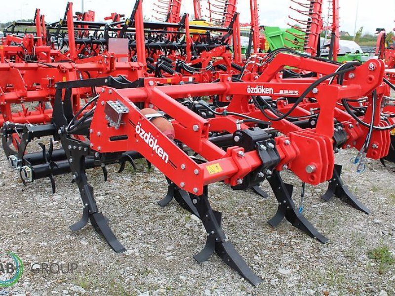 Pług dłutowy Ozdoken Boltan-745 PRO, 3m, 7 łap, zabezpieczenie h