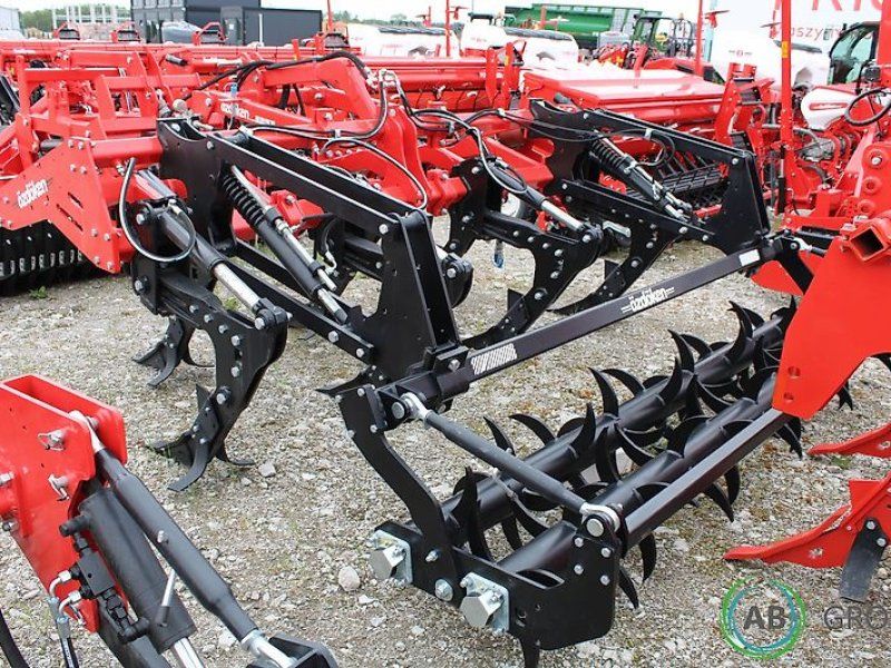 Pług dłutowy Ozdoken Boltan-745 PRO, 3m, 7 łap, zabezpieczenie h