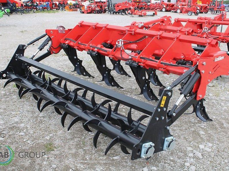 Pług dłutowy Ozdoken CGM-7 7 łap