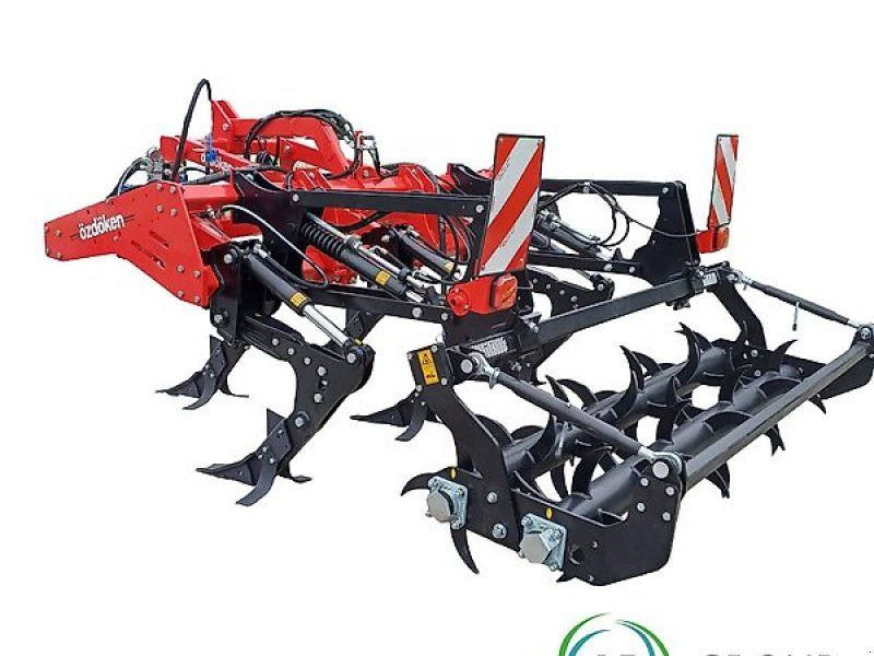 Pług dłutowy Ozdoken Boltan 545 z zabezpieczeniem hydraulicznym