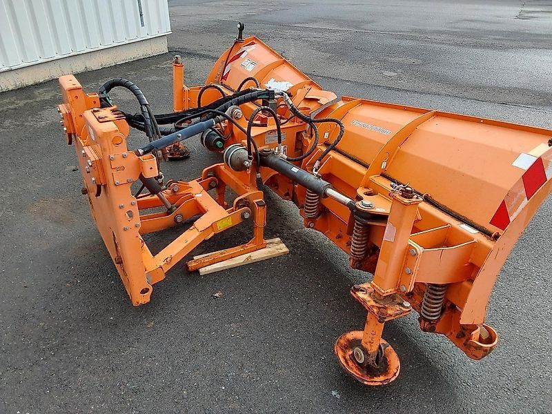 Samasz PSV 271 UP mit Kommunalplatte