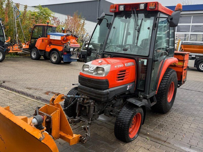 Kubota STV 40