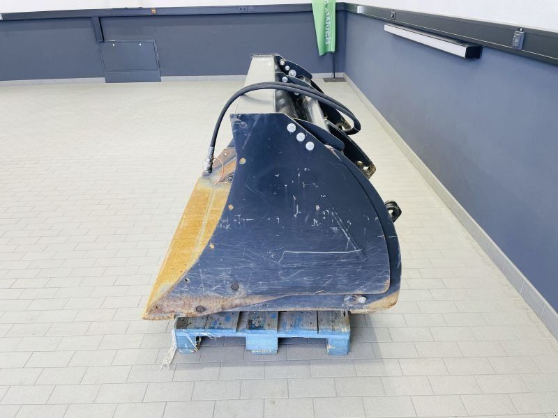 Giant HOCHKIPPSCHAUFEL 150 CM