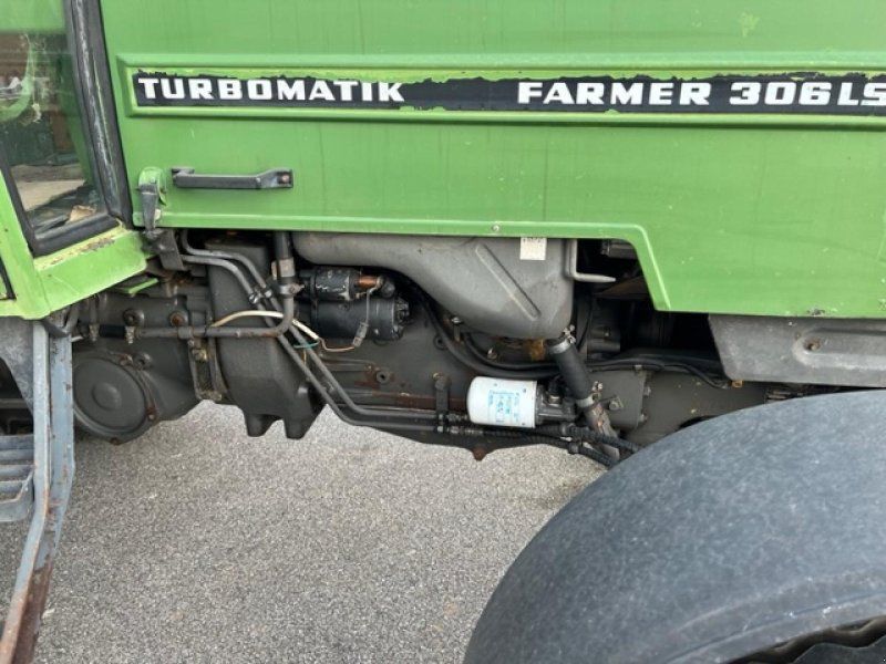 Fendt Farmer 306 LS, Bereifung neuwertig