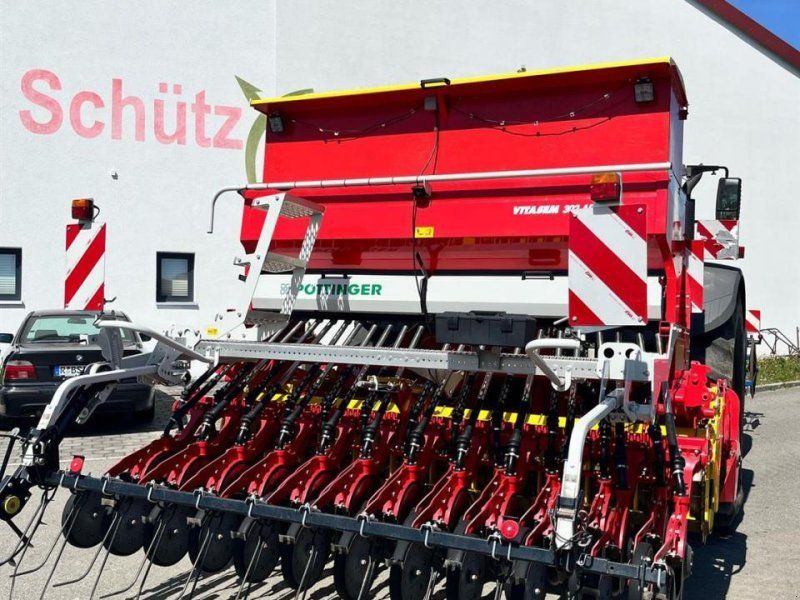 Pöttinger Vitasem 302 ADD + Pöttinger Lion 303.12 WG, Kombi