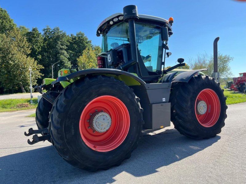 Claas Xerion 3800 Trac PTO mit GPS S3 mit Frontkraftheber und Heckzapf