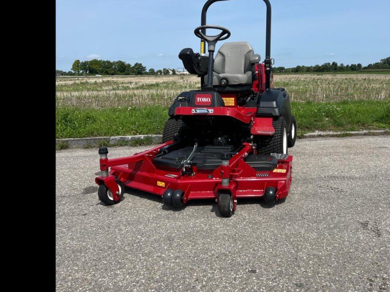Toro Groundsmaster 3200