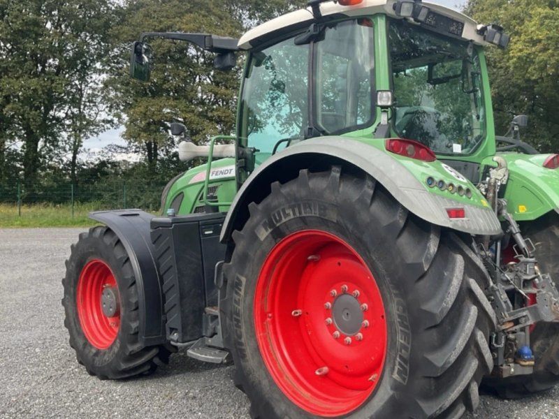 Fendt 724 Vario S4 Profi Plus