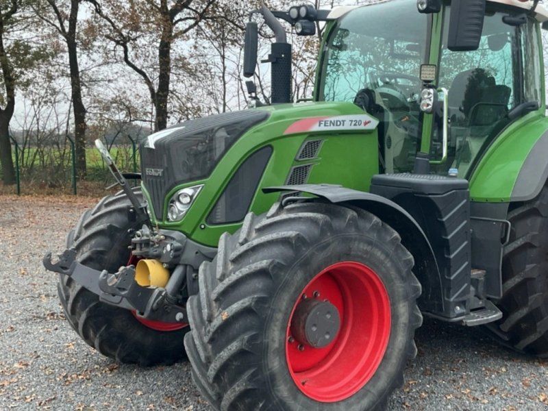 Fendt 720 Vario S4 Profi Plus