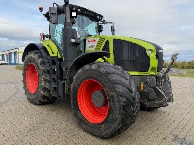 Claas Axion 930