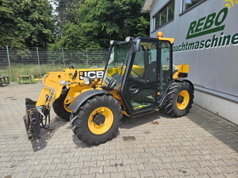 JCB 525-60
