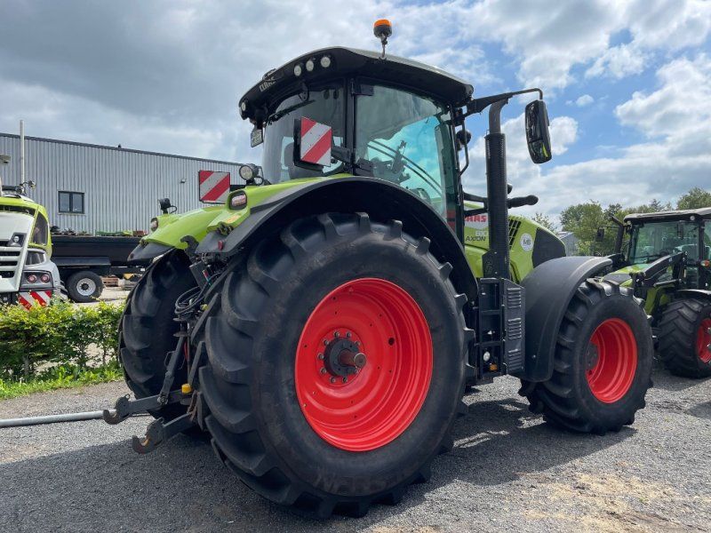 Claas Axion 810 CM