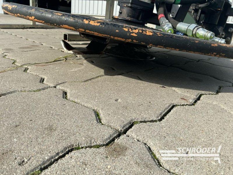 ZAUNMÄHER RI 80 FÜR FOX-TRÄGER