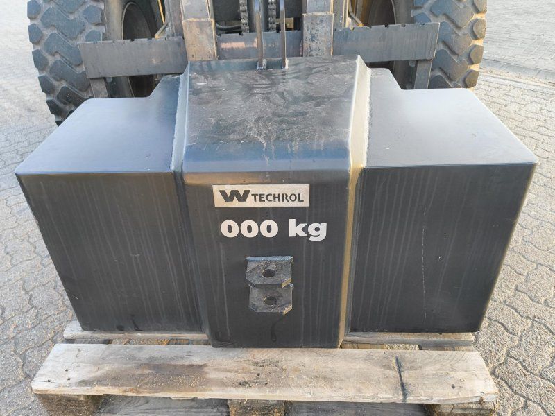 1000kg