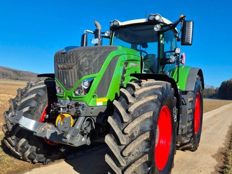 Fendt 936 Vario S4 mit FH+FZW