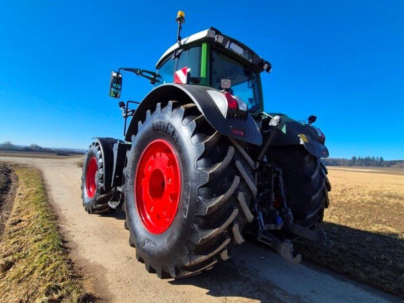 Fendt 936 Vario S4 mit FH+FZW