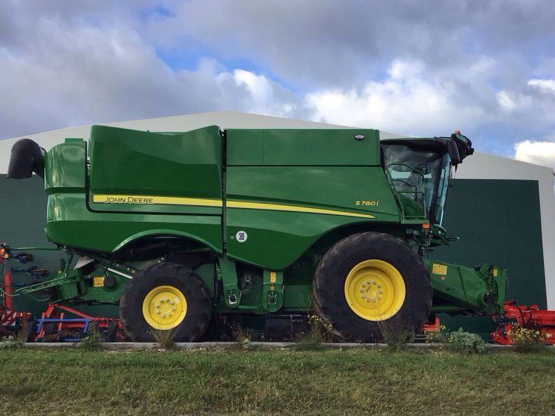 John Deere S 780