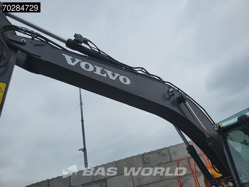 Volvo EC200 E L