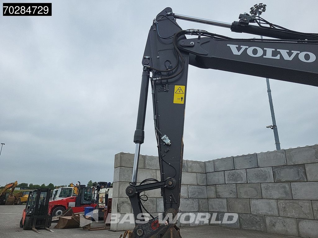 Volvo EC200 E L