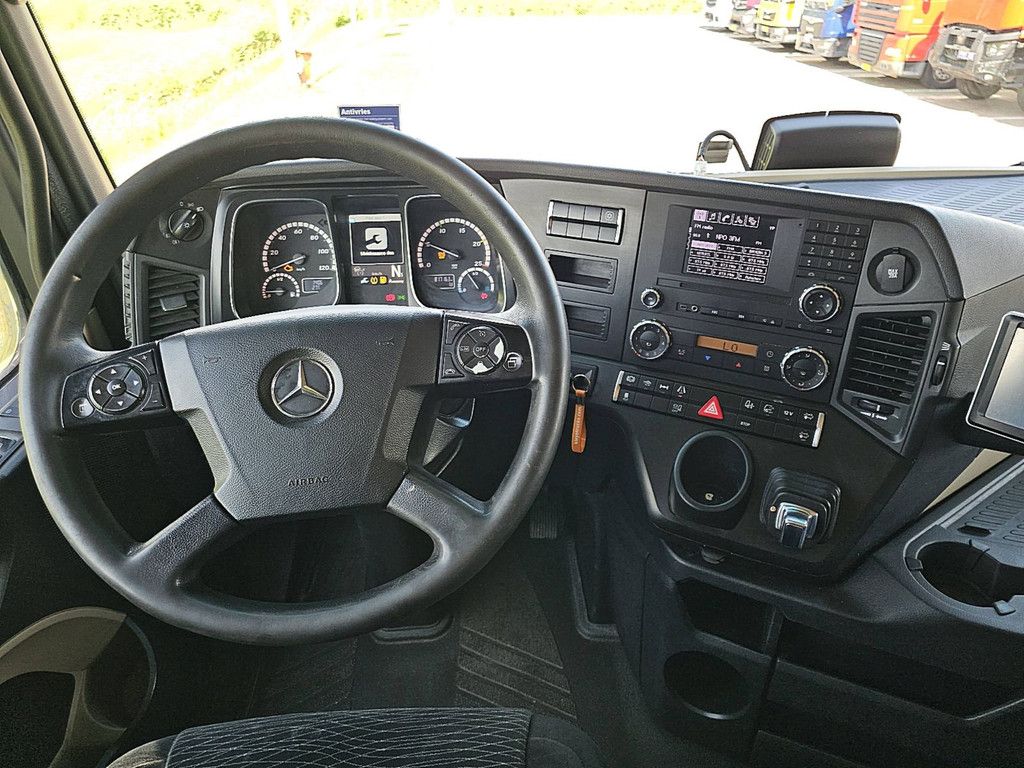 MERCEDES-BENZ ACTROS 1845 LS