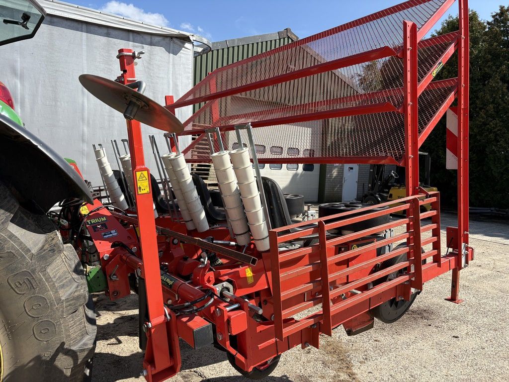 Checchi & Magli plantmachine