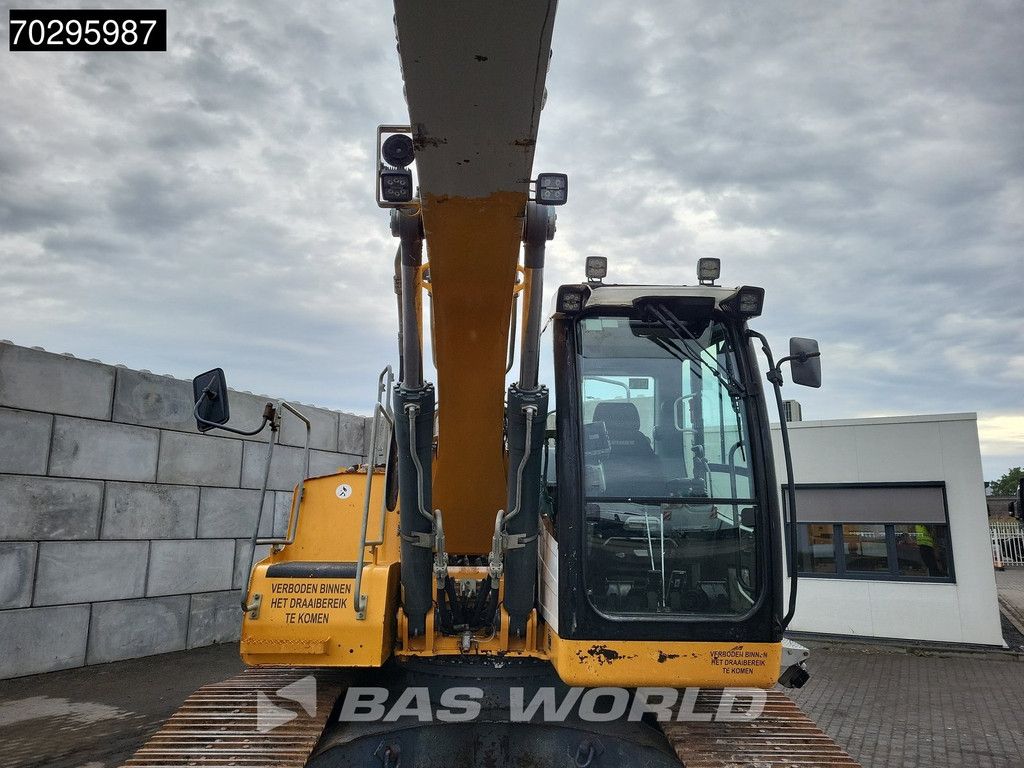 Liebherr Select R922 LC