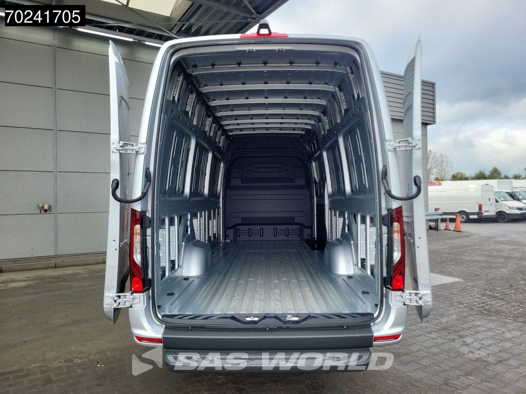 Mercedes Sprinter 319 CDI Automaat 4x4 190PK L4H2 XXL LED ACC Navi 360Camera 10'' MBUX CarPlay Parkeersensoren Euro6 4wd Allrad L4 Long 15m3 Klima