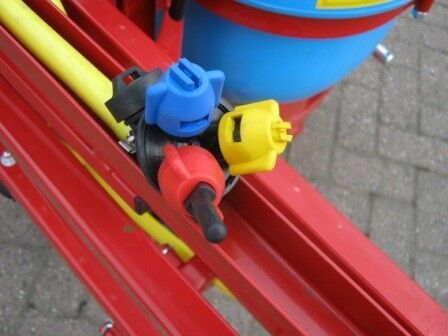 Reinigingsspuiten mounted sprayer