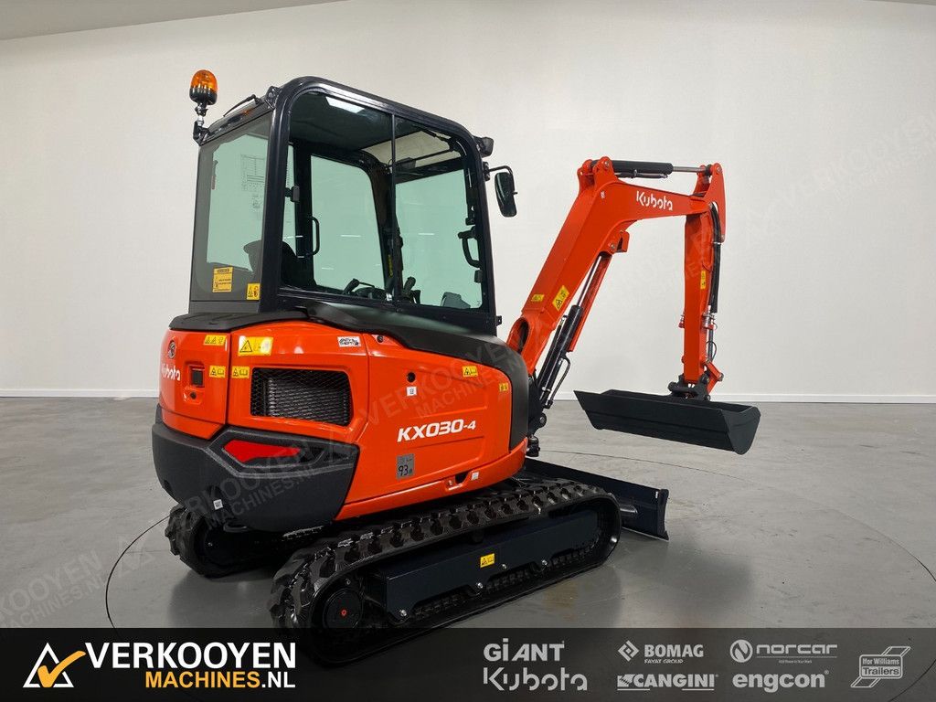 2025 Kubota KX030-4 Hi Spec VK10372