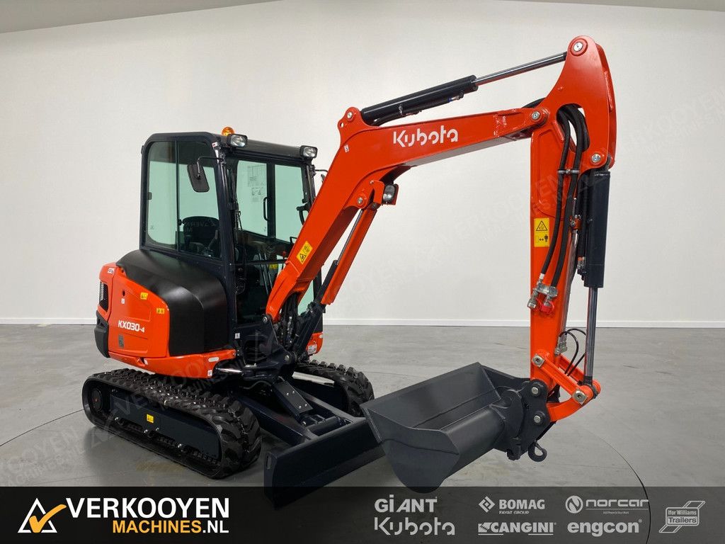 2025 Kubota KX030-4 Hi Spec VK10372