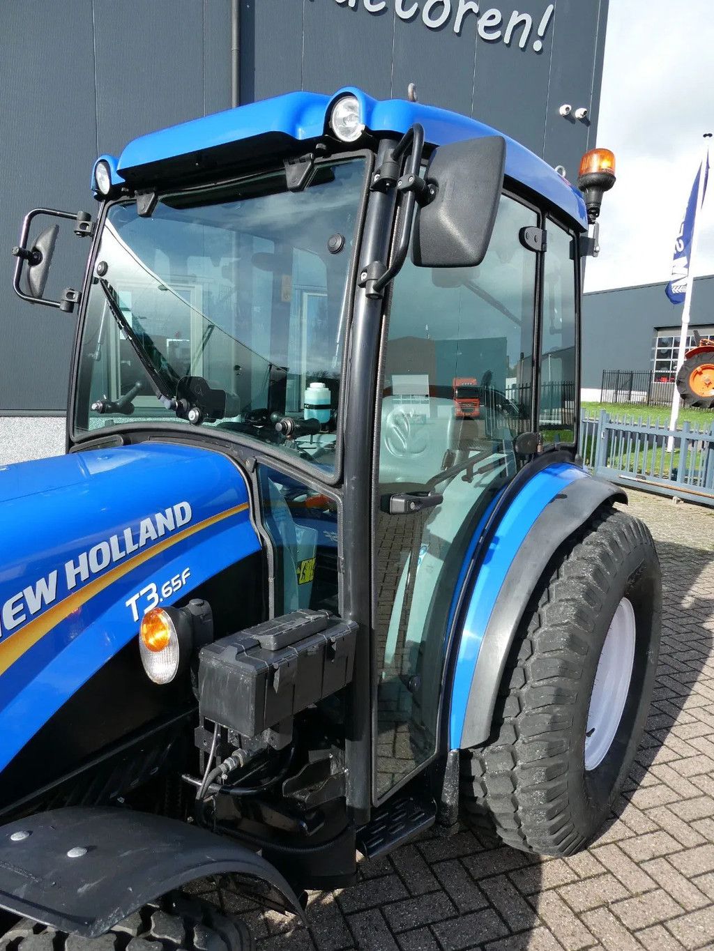 New Holland T3.65F 4wd / 01416 Draaiuren / Full Options