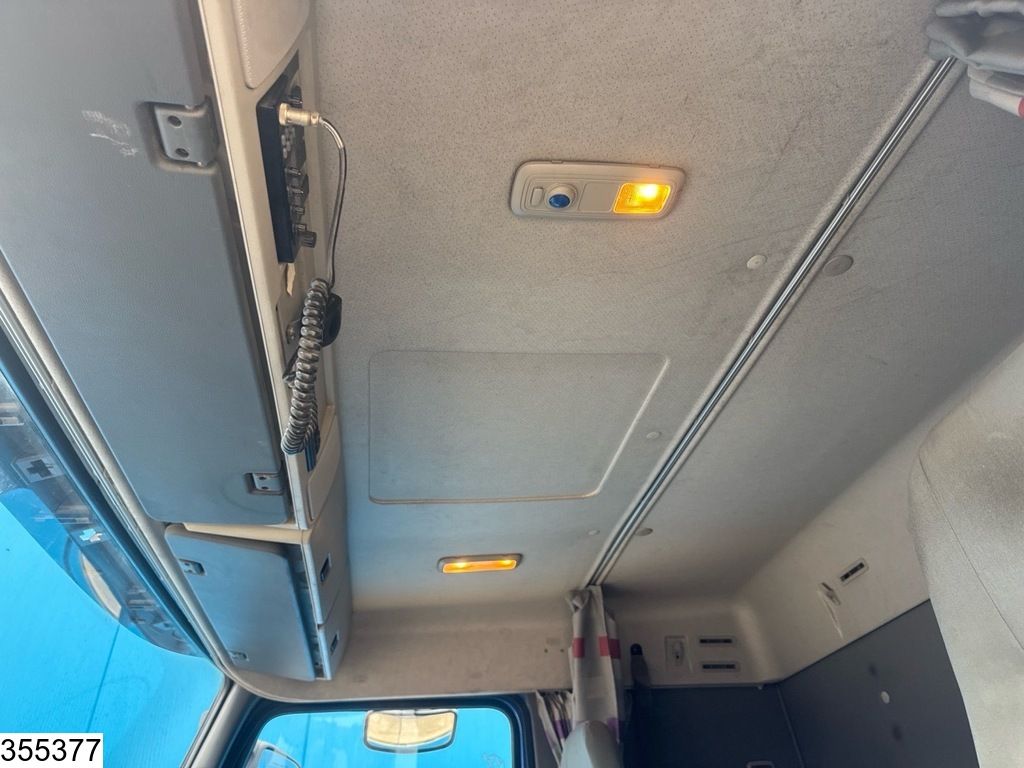 Volvo FH 500 Manual gearbox, Hydraulic, Steel suspension