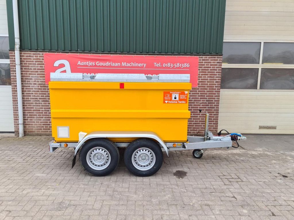Tankwagen snelverkeer tandemas fuel tank trailer