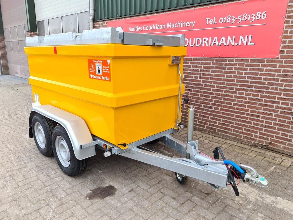 Tankwagen snelverkeer tandemas fuel tank trailer