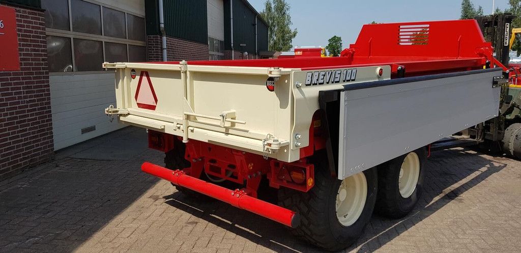 Beco Brevis 100 met afdekluiken