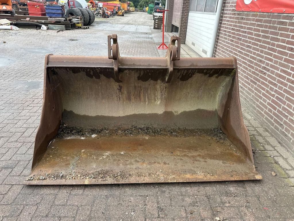 Slotenbak CW 40 - Gebruikt grading bucket