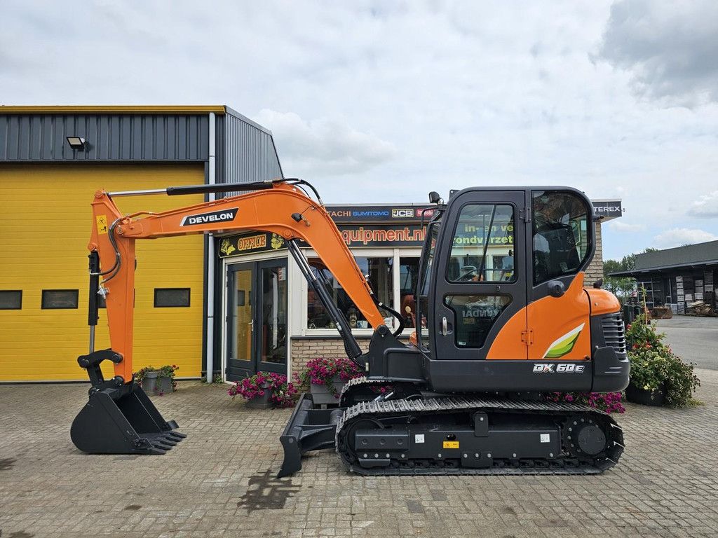 Develon DX60E-10N WE1112