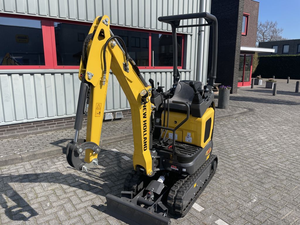New Holland E12D Minigraver