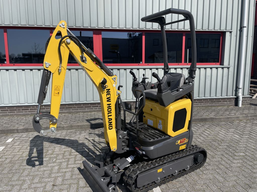New Holland E12D Minigraver
