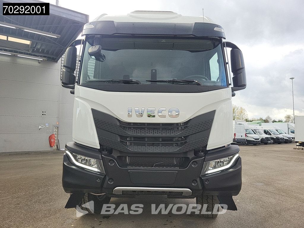 Iveco T-WAY 510 8X4 NEW! Retarder Big-Axle Steelsuspension LED Euro 6